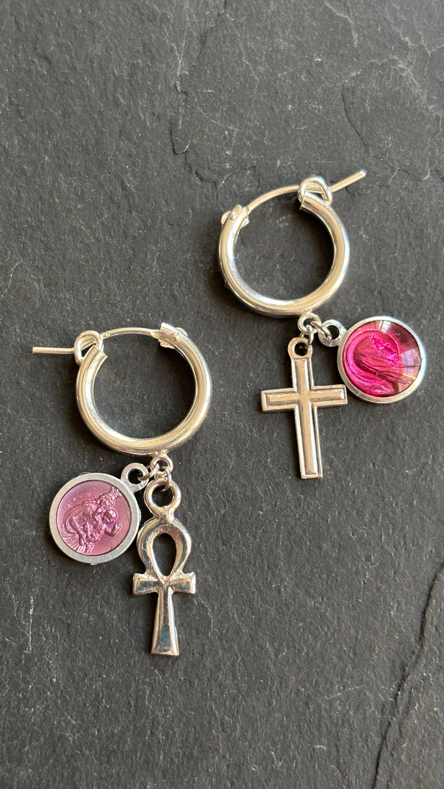 Mini créoles argent et médailles - blissparis