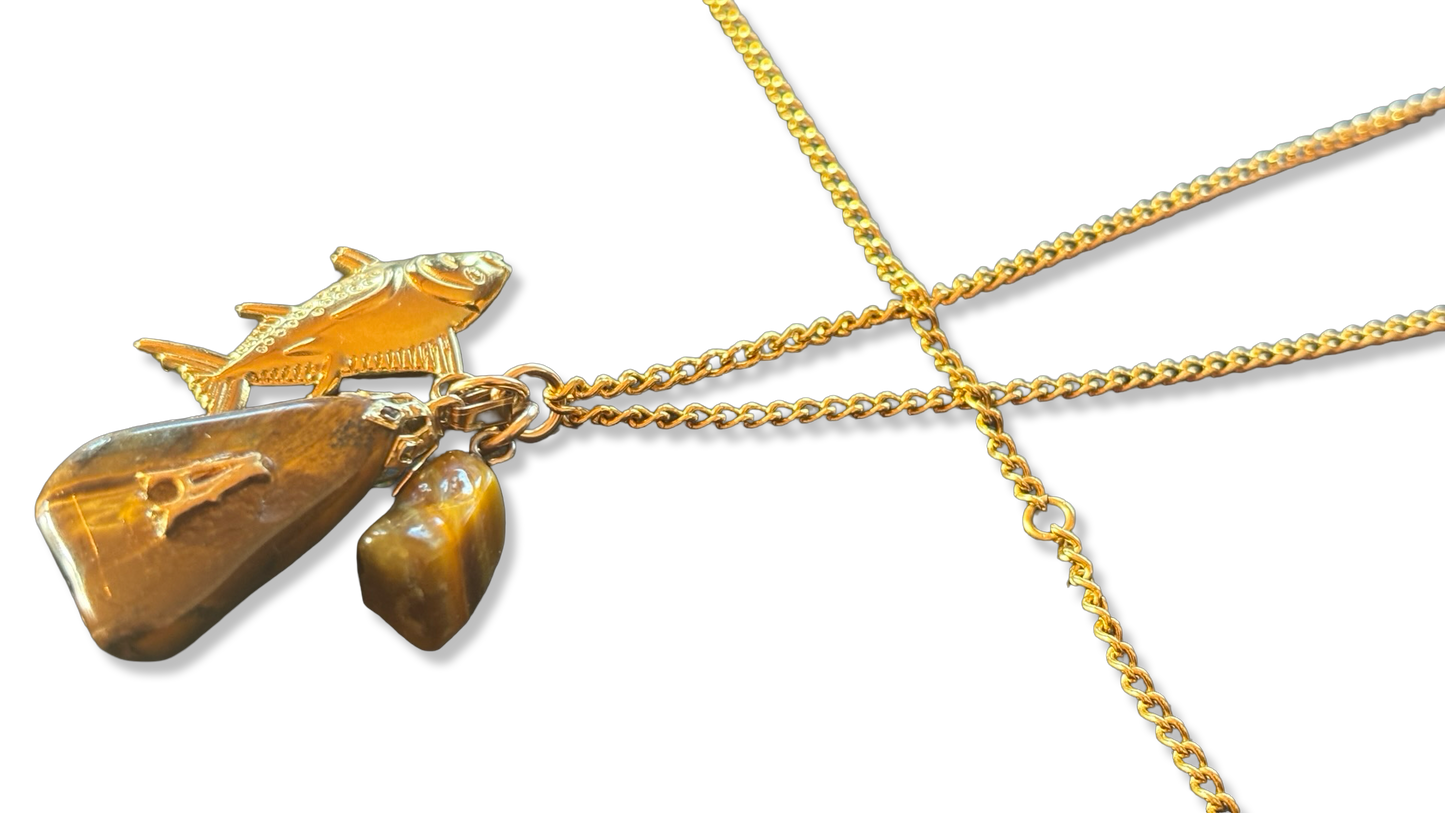 Sautoir plaqué or Poisson et Oeil de Tigre