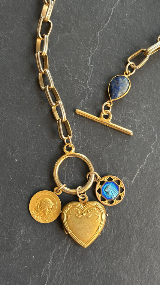 Collier chaîne 70s, cœur à secret et médailles - blissparis