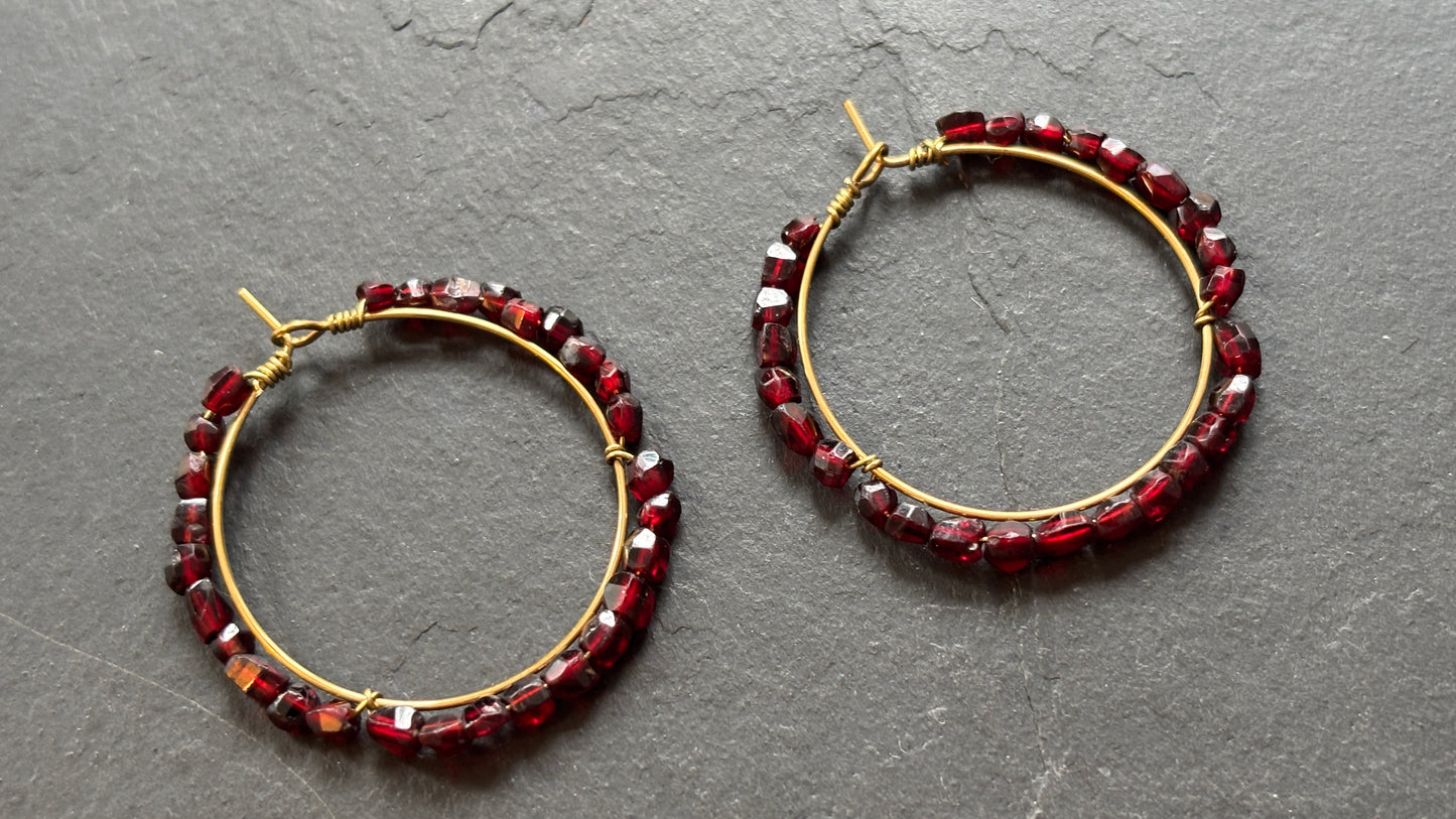 Grandes Creoles et grenats - blissparis