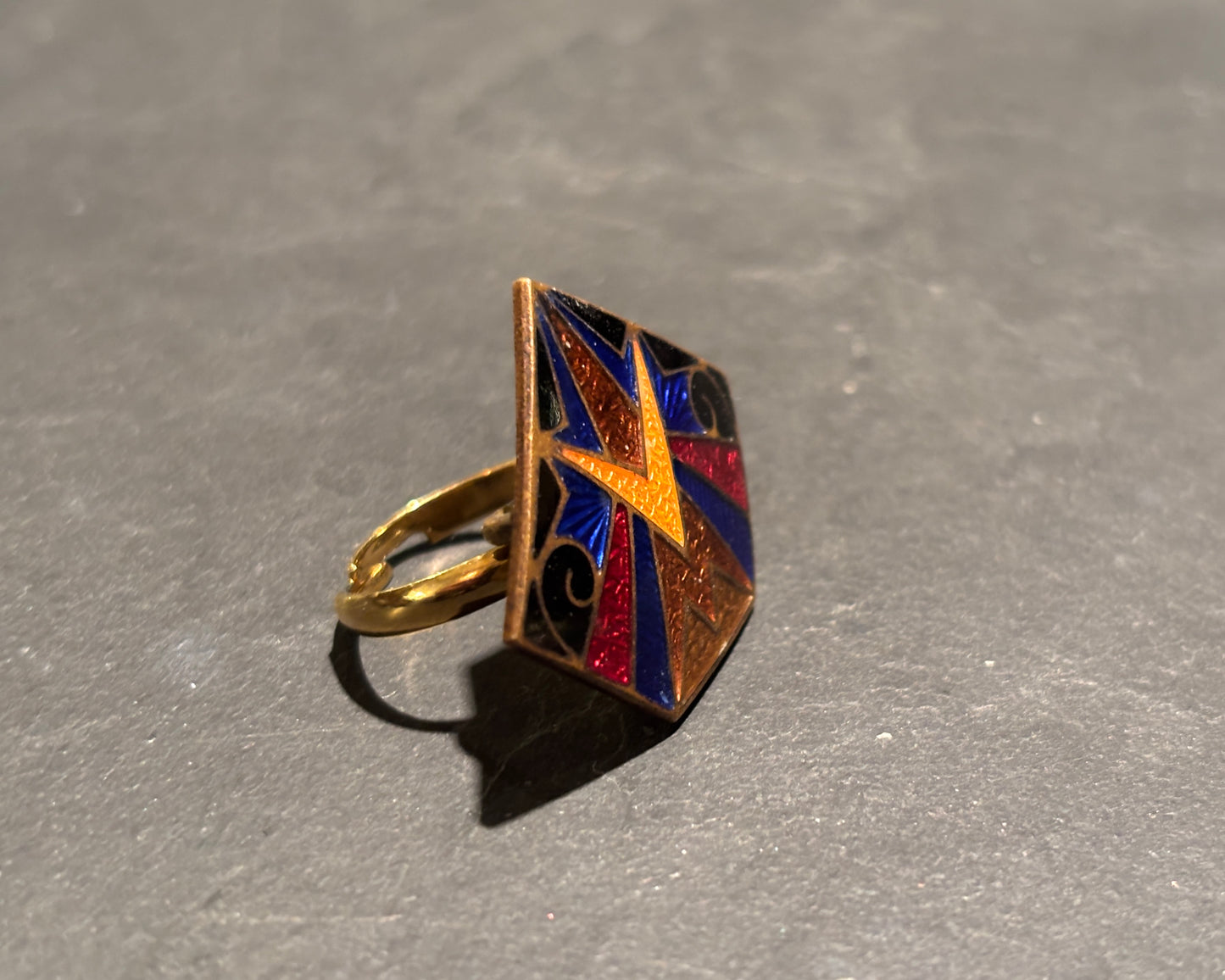 Bague en émaux Arts Deco - blissparis