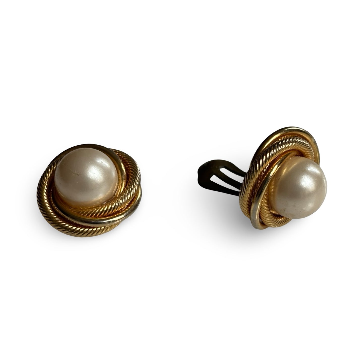 Clip d’oreille perlés Vintage - blissparis