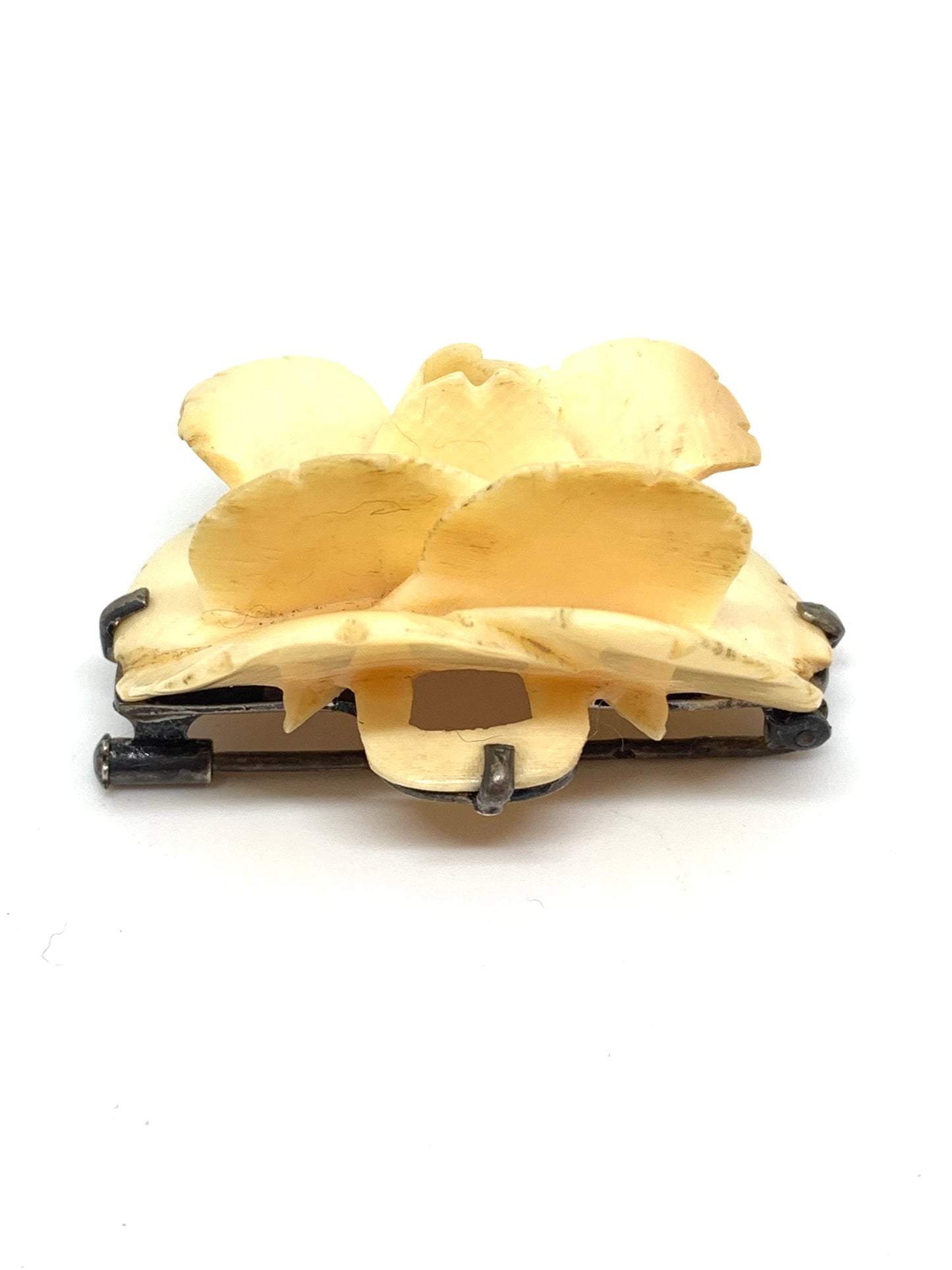 Broche vintage rose en os - blissparis