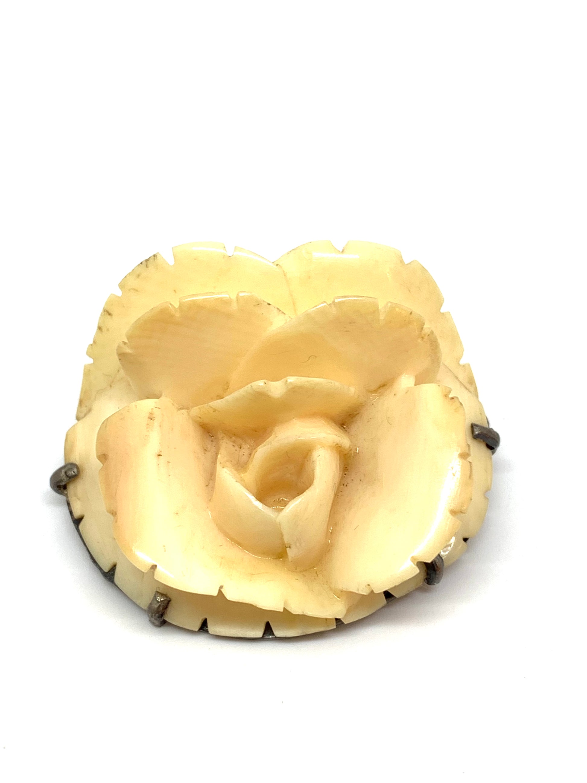 Broche vintage rose en os - blissparis
